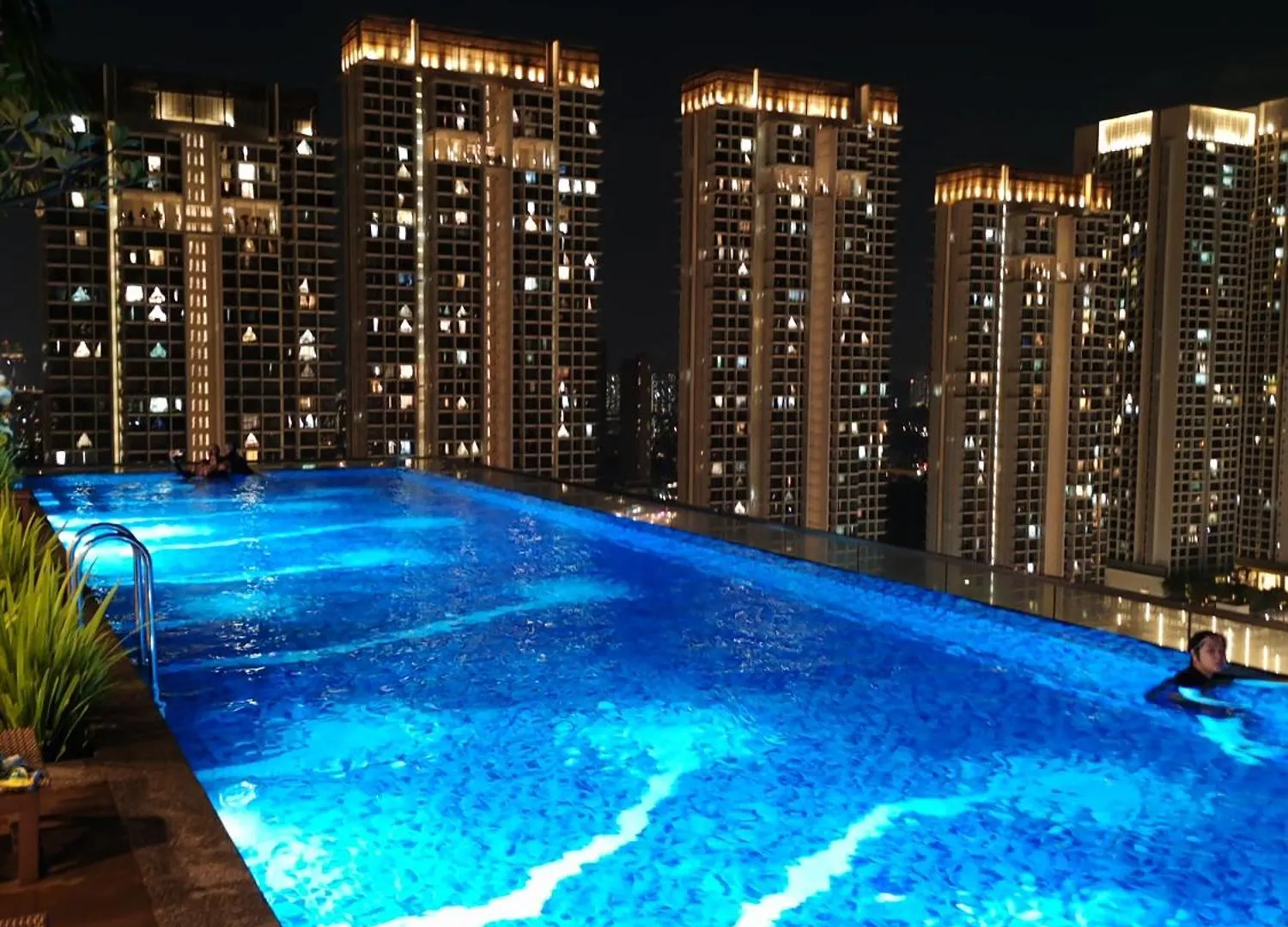 Pavillion Bukit Jalil Walk 2 Mins Studio 2-4 Pax Kuala Lumpur Holiday home